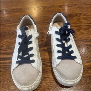 Geox Boys White Leather and Suede Sneakers with Navy Laces